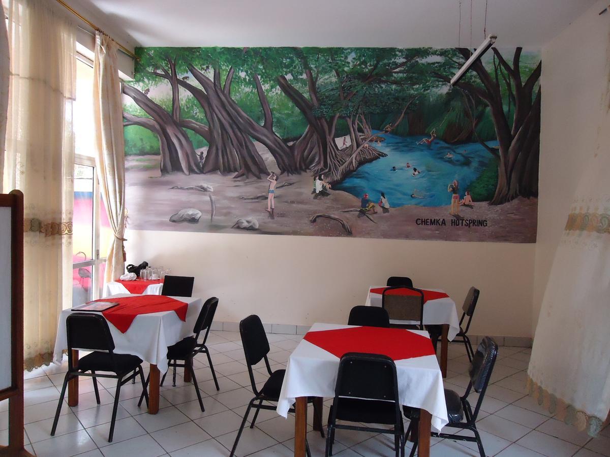 Snow View Hotel Boma la Ngombe Exteriör bild