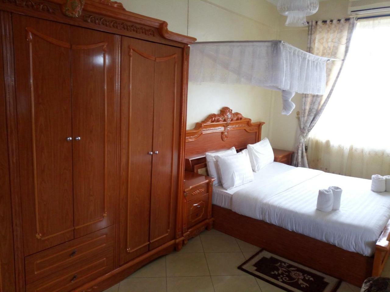 Snow View Hotel Boma la Ngombe Exteriör bild